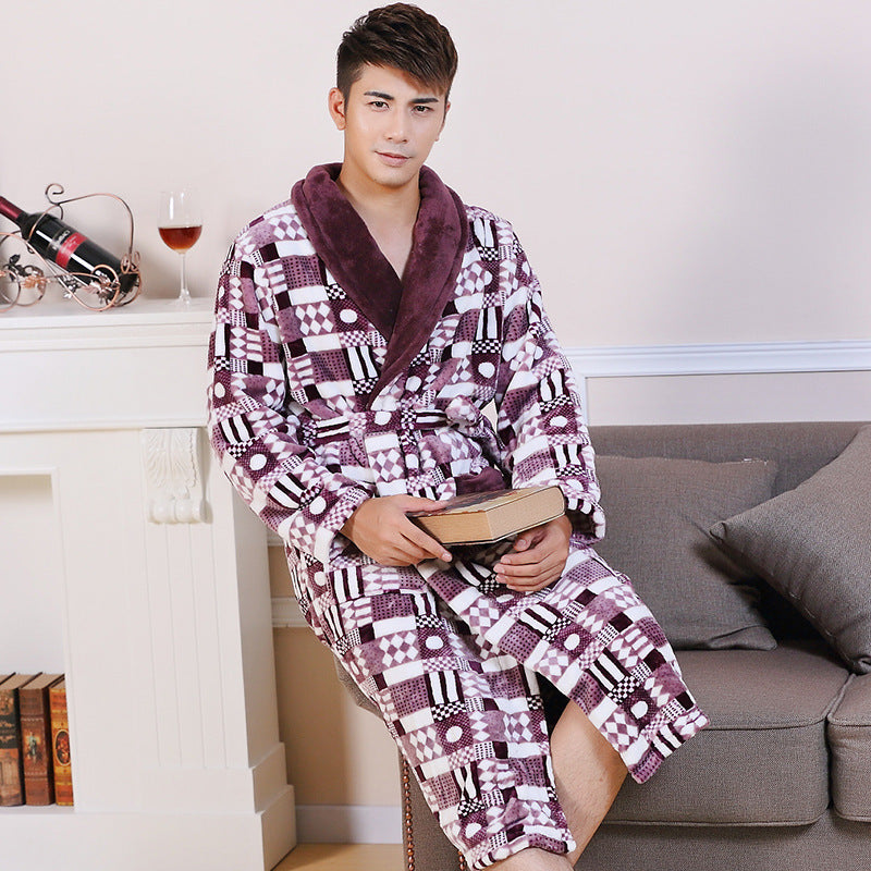 Men's Thickened Autumn And Winter Flannel Nightgown